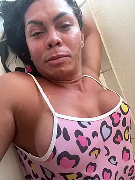 Bellatrans__ live cam on StripChat