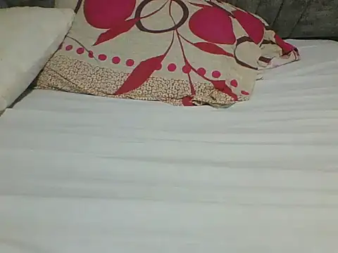 Dizzydose live cam on StripChat