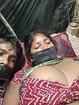 Desi77 live sex cam