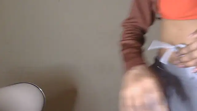 aarti_misty71 (F teen) - boobs show