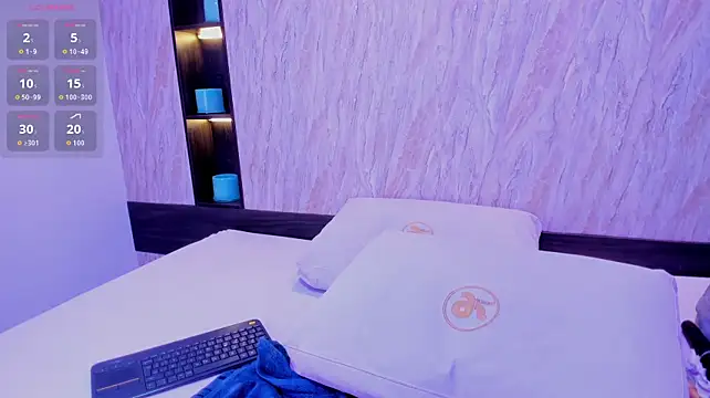 vivi_nash