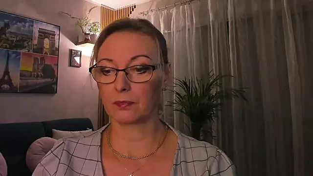 vanessa_chat