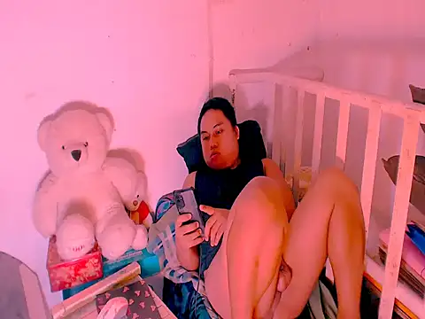 hardking_69 (M young) - PLEASE HELP ME CUM I'M SO HORNY