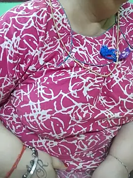 tamil-mayasri (F milf) - Ass flash
