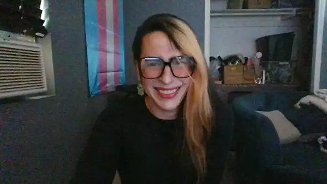 mayra_mayhem live cam on StripChat
