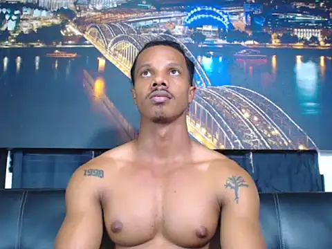 Josh_fit7 webcam
