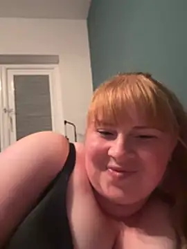 Curvy-GingeXX