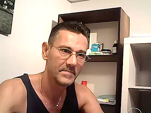mastercharisma35