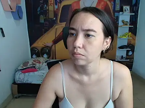 juliet_noir live cam on StripChat