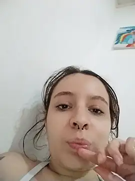 karla-thomsom10