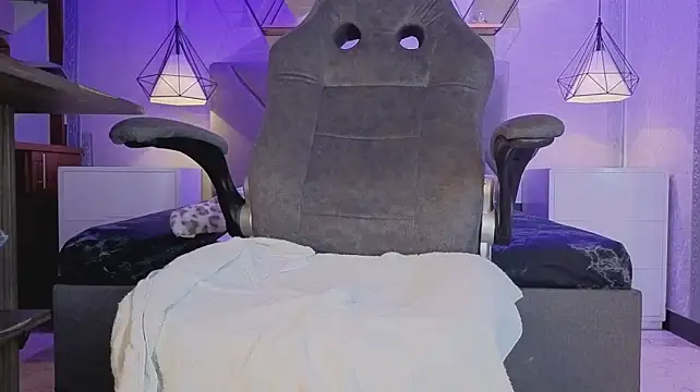 lhiamfitt10
