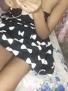 hot-baby-Nikki
