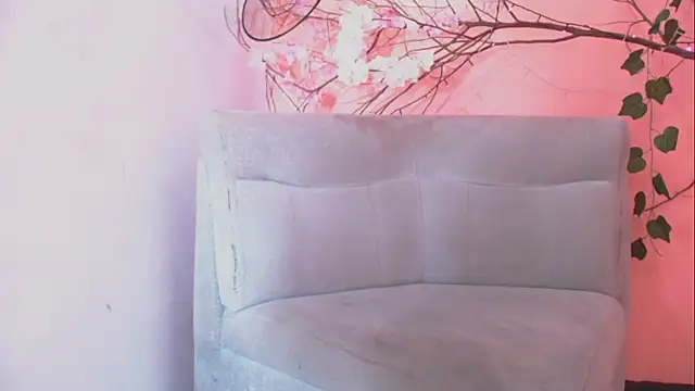 Mia_redd live cam preview