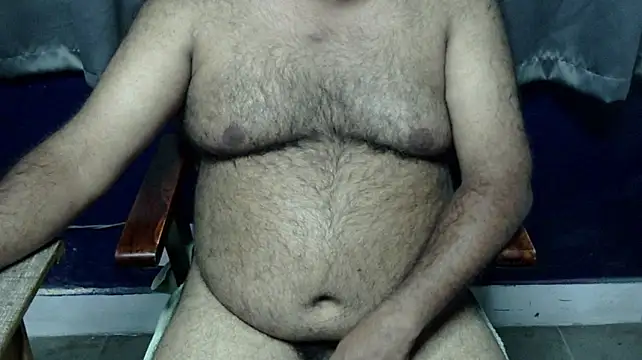hairysubcub_70 live cam preview