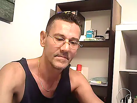 mastercharisma35 live sex cam
