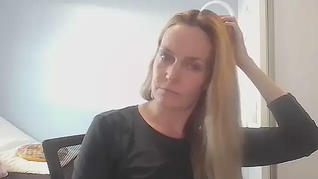 Annylove1 live sex cam