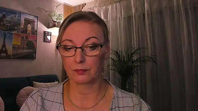 vanessa_chat
