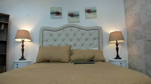 alana_johnson_0 live cam preview