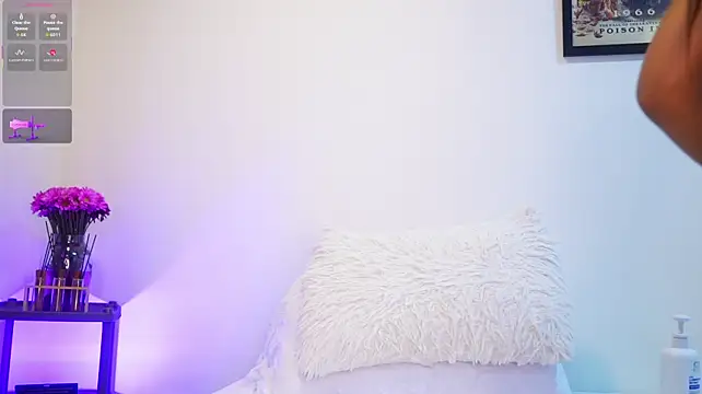 YourMandy live cam on StripChat