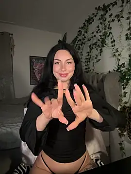Estherjizz live sex cam