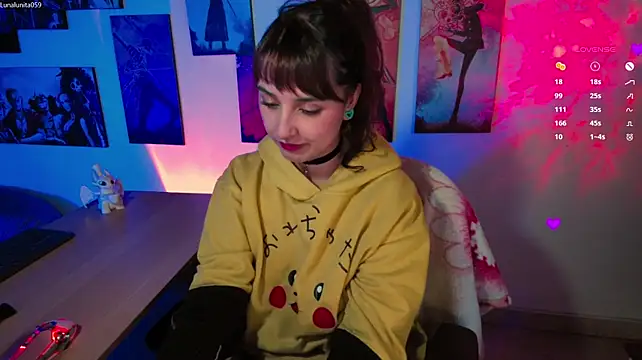 emma_luna59 webcam