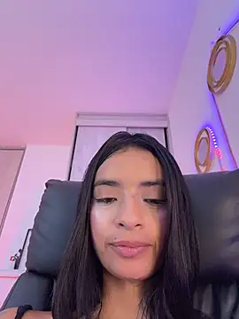 Annacherry_77 live cam preview
