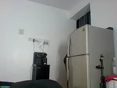 kissing_kitty20