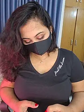 Bristy--- live sex cam