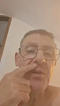 Titeuf_83 live cam preview
