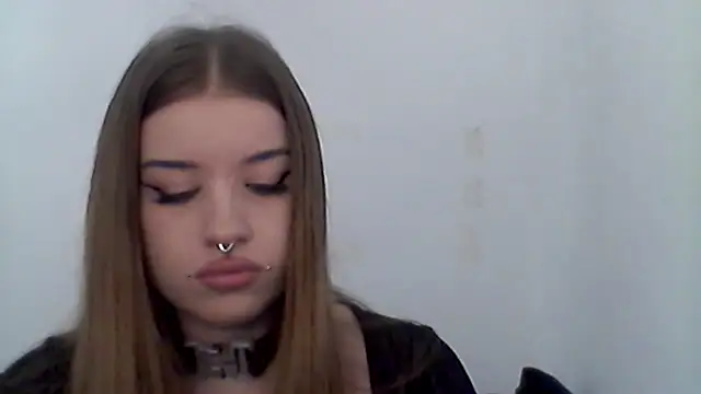 MollyHotTeen
