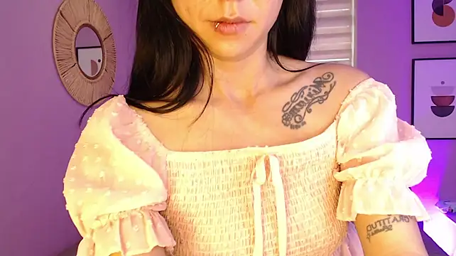 _CLOOEE_DH live cam on StripChat
