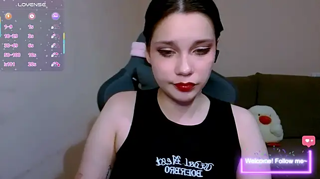 kittenalissa live cam on StripChat