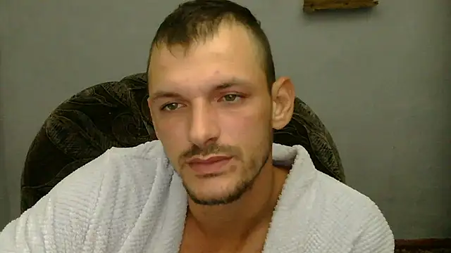 mystertrup live cam on StripChat