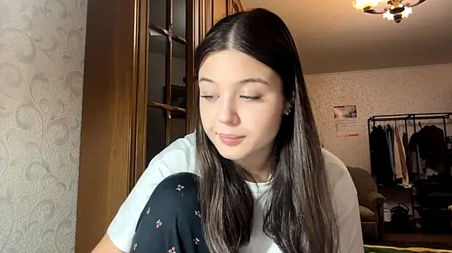 MargaretaGradert live cam on StripChat