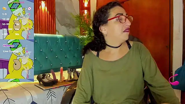 sabrina_dupont live cam on StripChat