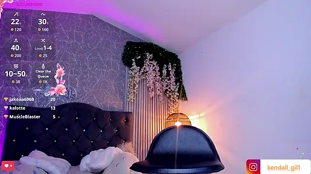 kendall_gil (M young) - cum show