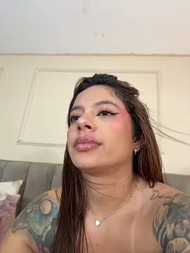 cami_saen live cam preview