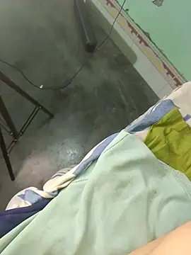 nikkyguddi live sex cam