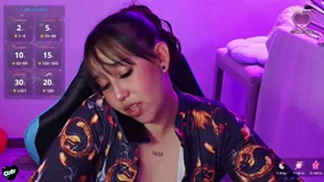Skarlet_Adams28
