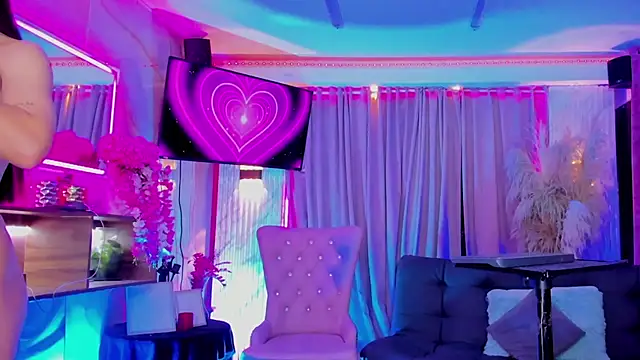 Queens_Wonders_Blonders