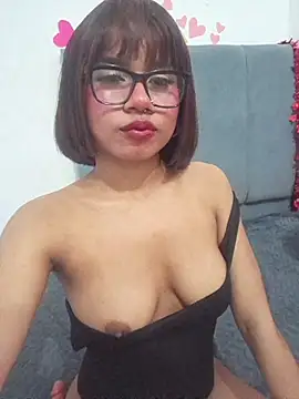 Lucy_Em