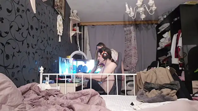 FuckinHotCouple1