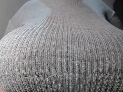 Lovelyboobs01