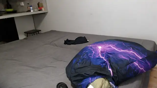 Student_Oliver's room