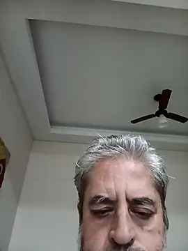 Abueloexhibicionista