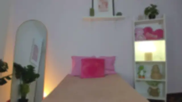 solsireth live cam preview