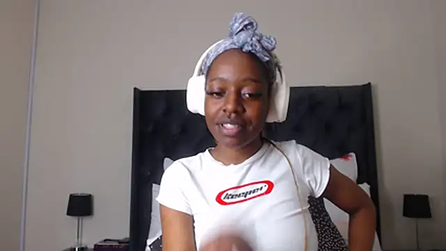 Sexynaughty_Girl