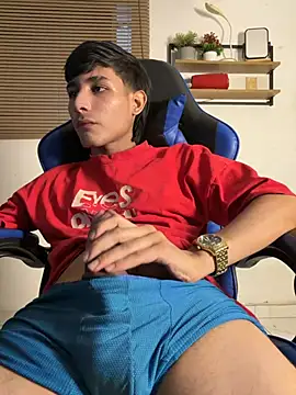 cody_fox10 live cam on StripChat