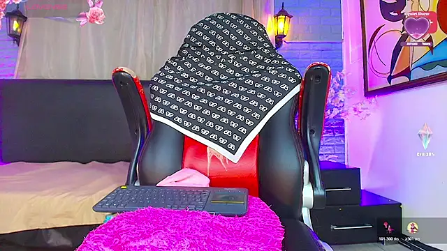 alondra_gerardi live cam on StripChat