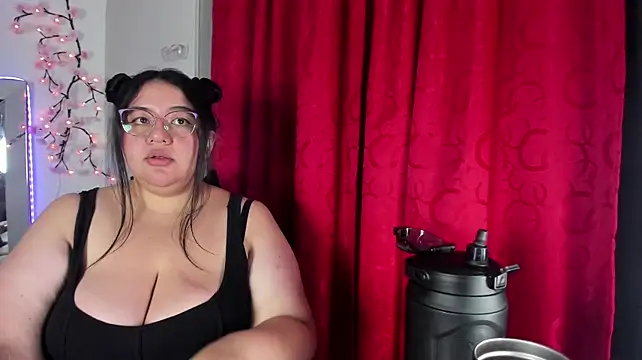 Rubyy-24 webcam